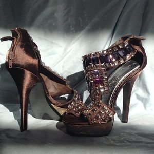 Naughty Monkey Open toe zipper heel rhinestone